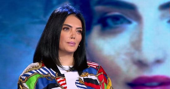 رانيا محمود ياسين تدعو بالشفاء للفنانة حورية فرغلى